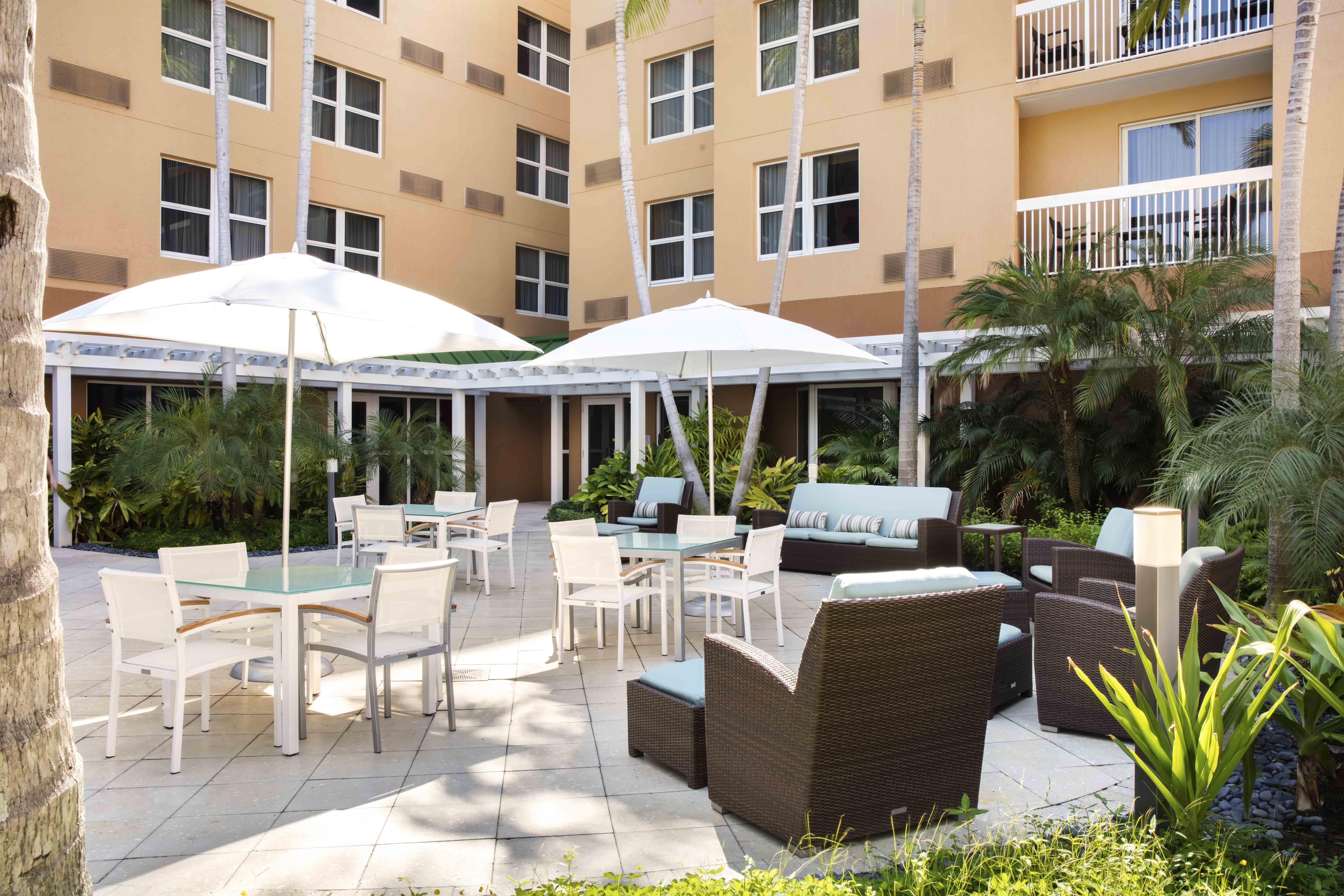 Courtyard By Marriott Miami Aventura Mall Ngoại thất bức ảnh