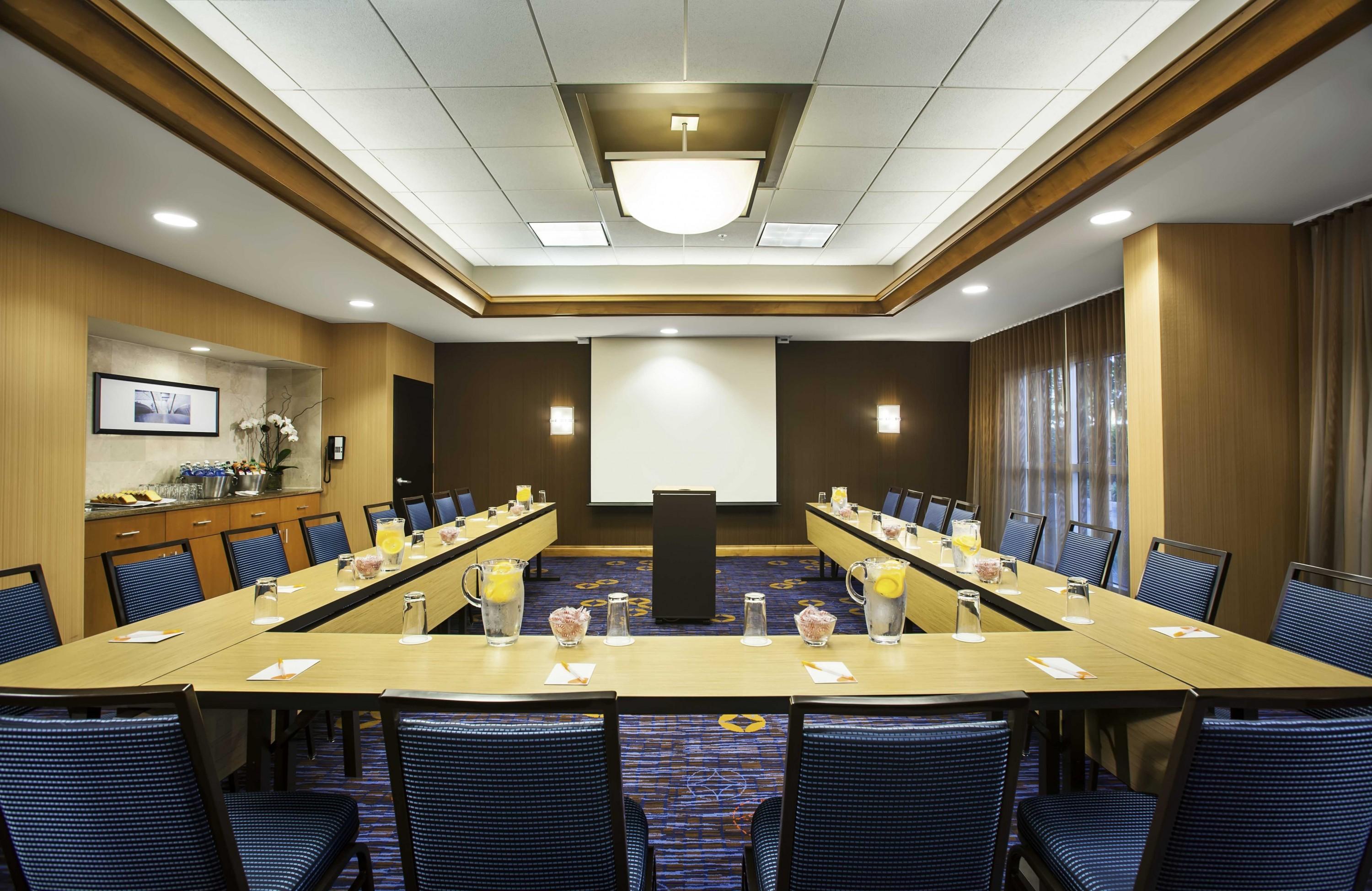 Courtyard By Marriott Miami Aventura Mall Ngoại thất bức ảnh