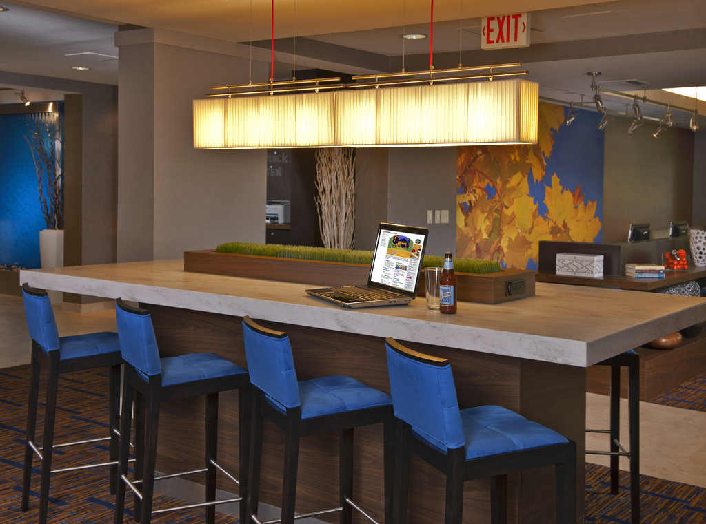 Courtyard By Marriott Miami Aventura Mall Ngoại thất bức ảnh